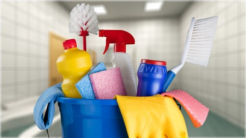 Professional sofa cleaning in Harold Wood living room